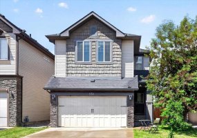 251 Hillcrest Circle, Airdrie, Alberta T4B0Y6, 3 Bedroom Bedrooms, 0 ,4 BathroomBathrooms,Residential,For Sale,Hillcrest,0,A2323354