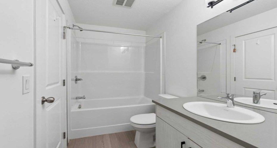 24 Rivercrest Drive, Cochrane, Alberta T4C 2V2, 2 Bedrooms Bedrooms, ,1 BathroomBathrooms,Residential,For Sale,Rivercrest,A2323895