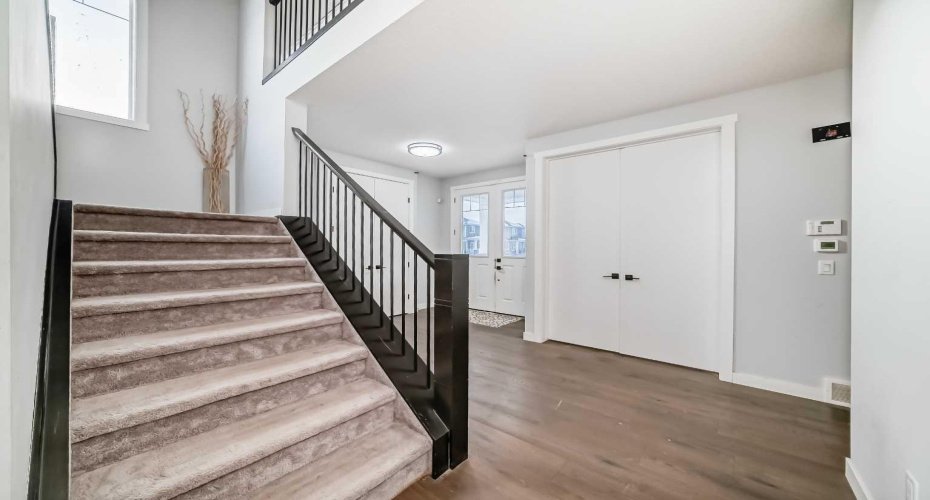 2 Chelsea Bay, Chestermere, Alberta T1x 1Z3, 4 Bedrooms Bedrooms, ,4 BathroomsBathrooms,Residential,For Sale,Chelsea,A2324111