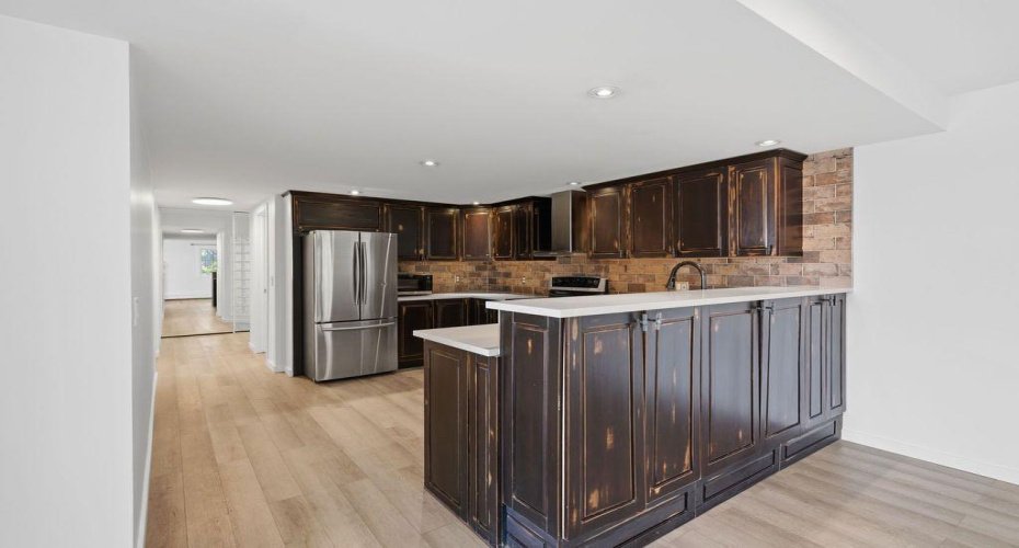 Open kitchen