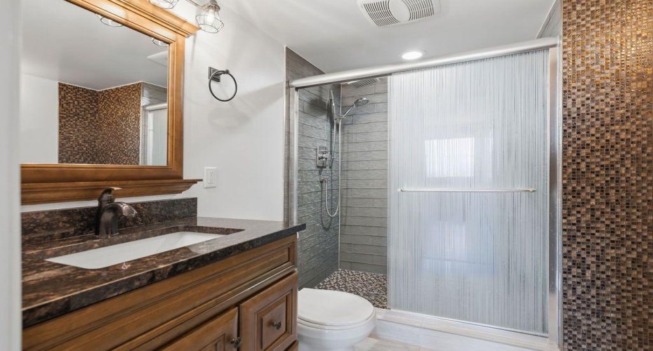 2 full bathrooms