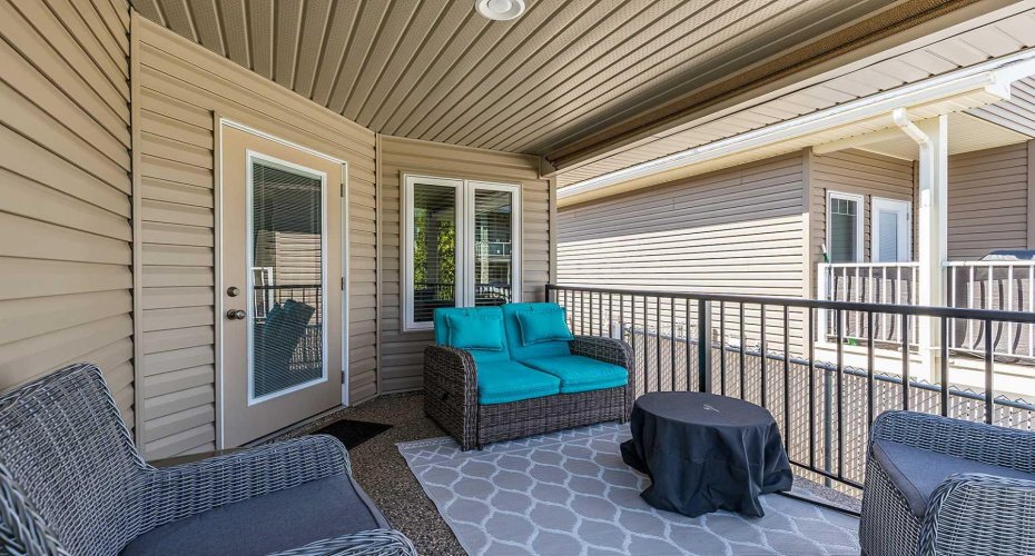604 Vista Drive, Medicine Hat, Alberta T1B 0N1, 3 Bedrooms Bedrooms, ,3 BathroomsBathrooms,Residential,For Sale,Vista,A2324284