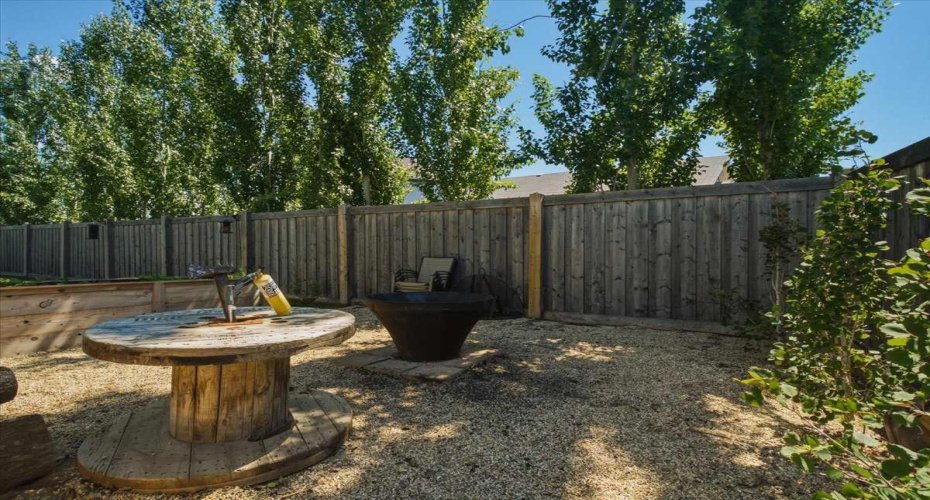 9415 95, Wembley, Alberta T0H3S0, 3 Bedrooms Bedrooms, ,2 BathroomsBathrooms,Residential,For Sale,95,A2324293