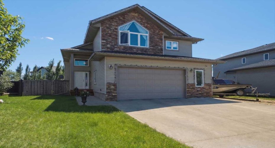 9415 95, Wembley, Alberta T0H3S0, 3 Bedrooms Bedrooms, ,2 BathroomsBathrooms,Residential,For Sale,95,A2324293