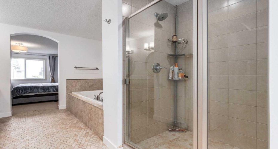 133 Copperleaf Bay, Calgary, Alberta T2Z 0J2, 3 Bedrooms Bedrooms, ,3 BathroomsBathrooms,Residential,For Sale,Copperleaf,A2324296