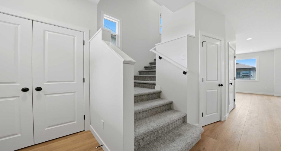 77 Pinnacle Close, Blackfalds, Alberta T4M 0M3, 3 Bedrooms Bedrooms, ,3 BathroomsBathrooms,Residential,For Sale,Pinnacle,A2324304