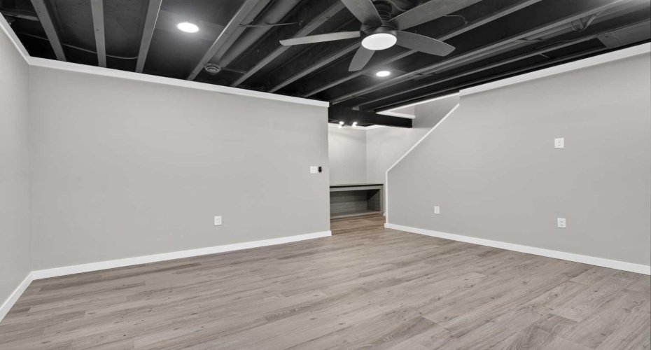235 Evanscrest Way, Calgary, Alberta T3G 0A7, 4 Bedrooms Bedrooms, ,3 BathroomsBathrooms,Residential,For Sale,Evanscrest,A2324307