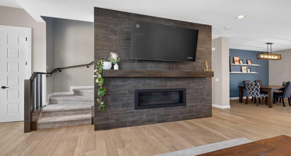 235 Evanscrest Way, Calgary, Alberta T3G 0A7, 4 Bedrooms Bedrooms, ,3 BathroomsBathrooms,Residential,For Sale,Evanscrest,A2324307