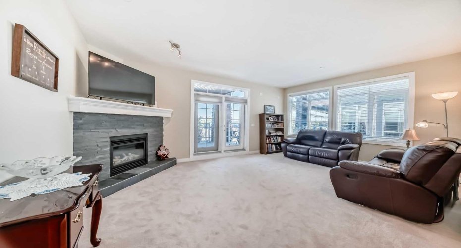 1005A Westmount Drive, Strathmore, Alberta T1P 0C3, 2 Bedrooms Bedrooms, ,2 BathroomsBathrooms,Residential,For Sale,Westmount,A2324313