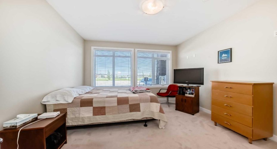 1005A Westmount Drive, Strathmore, Alberta T1P 0C3, 2 Bedrooms Bedrooms, ,2 BathroomsBathrooms,Residential,For Sale,Westmount,A2324313
