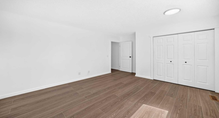829 Coach Bluff Crescent, Calgary, Alberta T3H 1B1, 2 Bedrooms Bedrooms, ,2 BathroomsBathrooms,Residential,For Sale,Coach Bluff,A2324319