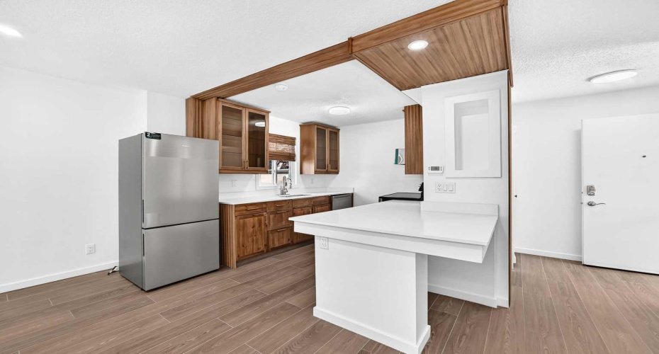 829 Coach Bluff Crescent, Calgary, Alberta T3H 1B1, 2 Bedrooms Bedrooms, ,2 BathroomsBathrooms,Residential,For Sale,Coach Bluff,A2324319
