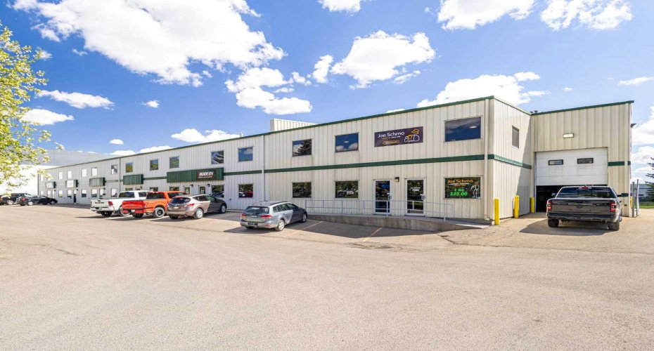 7948 51 Street, Calgary, Alberta T2C 4R2, ,Commercial,For Sale,51,A2324327