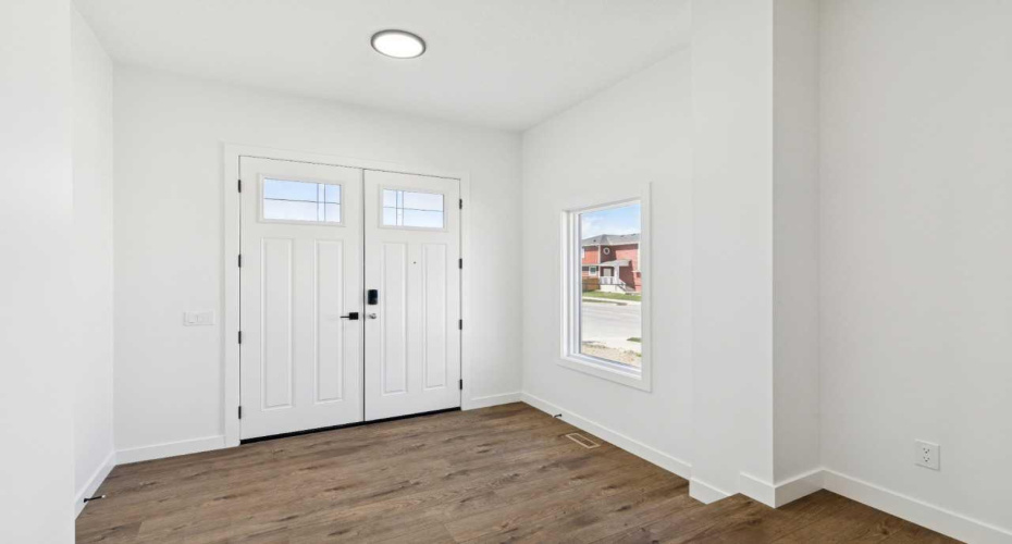 246 Dawson Wharf Rise, Chestermere, Alberta T1X2W2, 4 Bedrooms Bedrooms, ,3 BathroomsBathrooms,Residential,For Sale,Dawson Wharf,A2324466