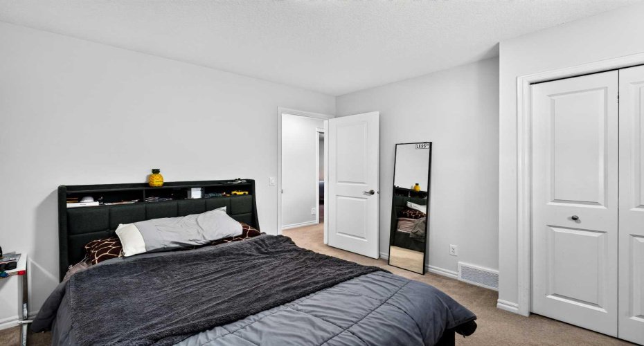 444 Rainbow Falls Way, Chestermere, Alberta T1X 1S6, 3 Bedrooms Bedrooms, ,4 BathroomsBathrooms,Residential,For Sale,Rainbow Falls,A2323843