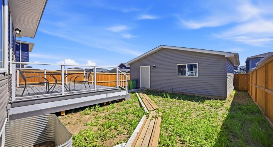 908 West Lakeview Drive, Chestermere, Alberta T1X 2N3, 5 Bedrooms Bedrooms, ,4 BathroomsBathrooms,Residential,For Sale,West Lakeview,A2324463