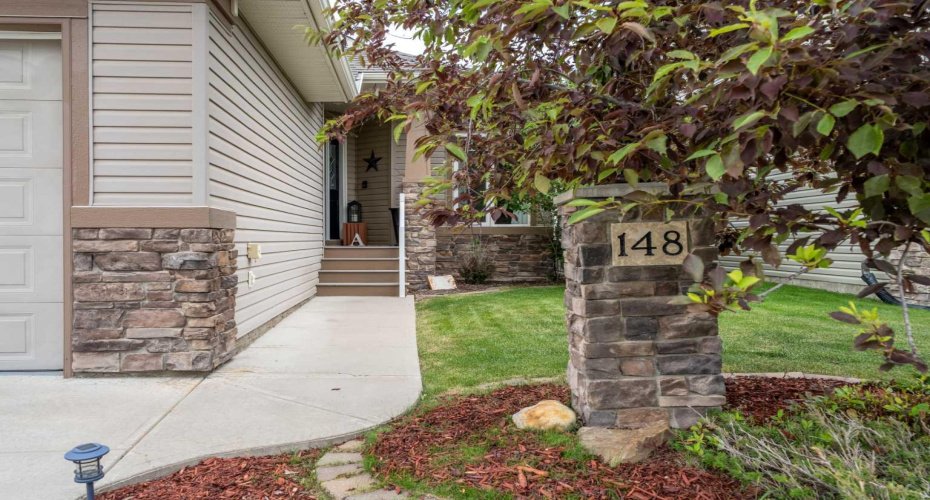 148 Cimarron Park Circle, Okotoks, Alberta T1S 2L6, 5 Bedrooms Bedrooms, ,3 BathroomsBathrooms,Residential,For Sale,Cimarron Park,A2319137