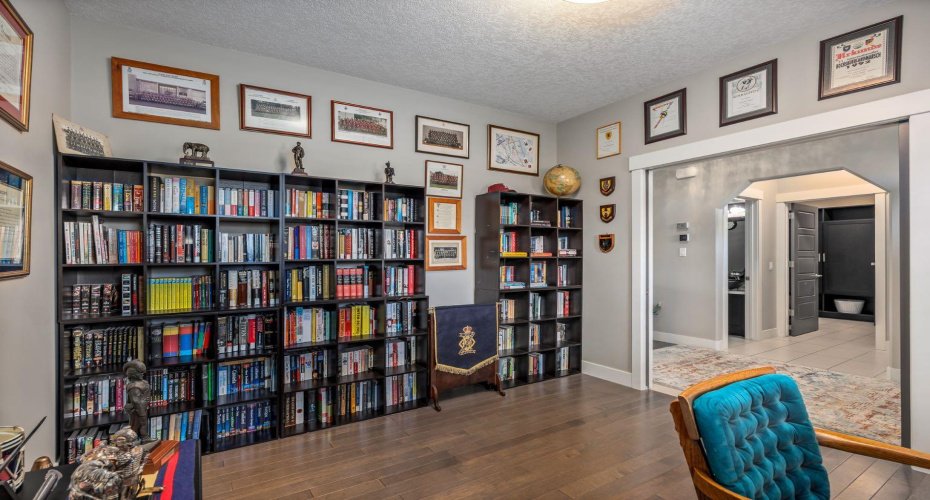1213 Hillcrest Manor Estates, Strathmore, Alberta T1P 0B9, 5 Bedrooms Bedrooms, ,4 BathroomsBathrooms,Residential,For Sale,Hillcrest Manor,A2323498 1213 Hillcrest Manor Estates, Strathmore, Alberta T1P 0B9, 5 Bedrooms Bedrooms, ,4 BathroomsBathrooms,Residential,For Sale,Hillcrest Manor,A2323498