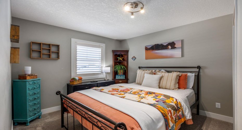 1213 Hillcrest Manor Estates, Strathmore, Alberta T1P 0B9, 5 Bedrooms Bedrooms, ,4 BathroomsBathrooms,Residential,For Sale,Hillcrest Manor,A2323498 1213 Hillcrest Manor Estates, Strathmore, Alberta T1P 0B9, 5 Bedrooms Bedrooms, ,4 BathroomsBathrooms,Residential,For Sale,Hillcrest Manor,A2323498