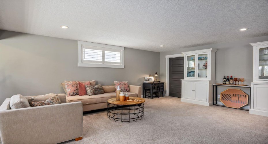 1213 Hillcrest Manor Estates, Strathmore, Alberta T1P 0B9, 5 Bedrooms Bedrooms, ,4 BathroomsBathrooms,Residential,For Sale,Hillcrest Manor,A2323498 1213 Hillcrest Manor Estates, Strathmore, Alberta T1P 0B9, 5 Bedrooms Bedrooms, ,4 BathroomsBathrooms,Residential,For Sale,Hillcrest Manor,A2323498