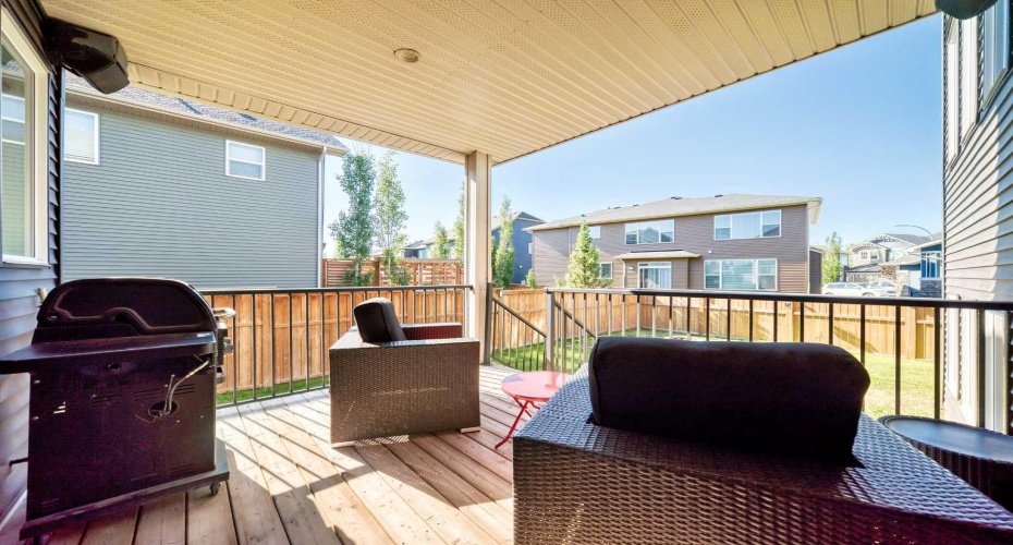 Covered Deck Overlooking the Yard
