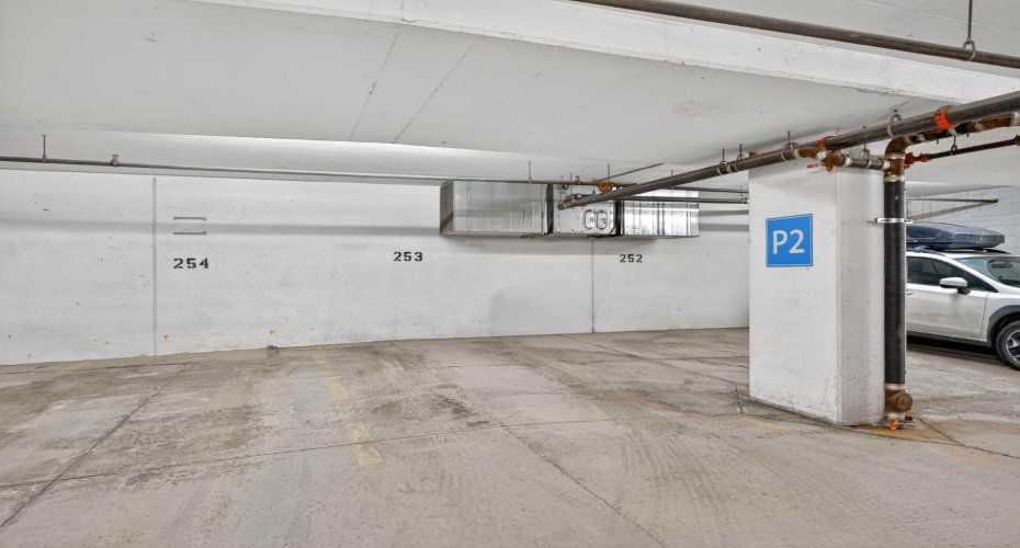 211 13 Avenue, Calgary, Alberta T2R 0V6, 2 Bedrooms Bedrooms, ,2 BathroomsBathrooms,Residential,For Sale,13,A2324806