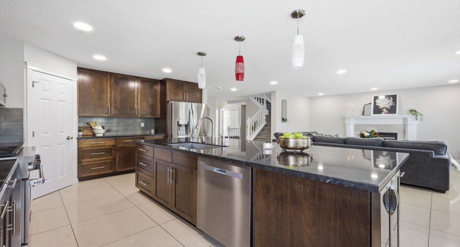 331 MILLVIEW Bay, Calgary, Alberta T2Y 3Y1, 4 Bedrooms Bedrooms, ,4 BathroomsBathrooms,Residential,For Sale,MILLVIEW,A2323816