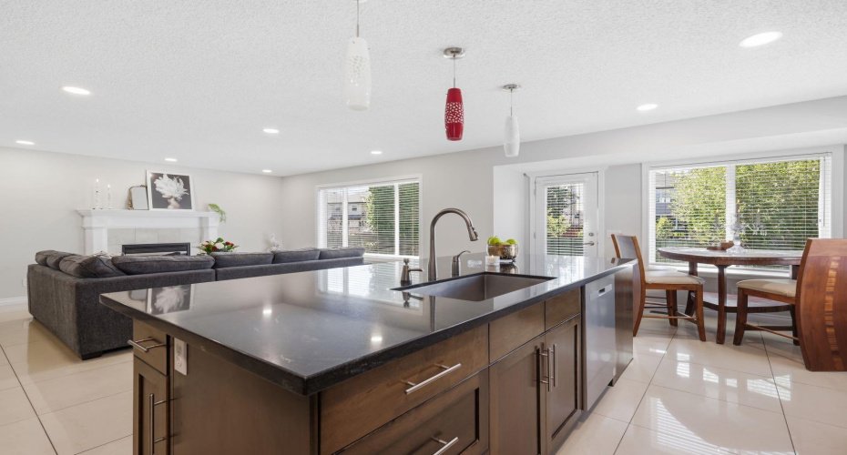 331 MILLVIEW Bay, Calgary, Alberta T2Y 3Y1, 4 Bedrooms Bedrooms, ,4 BathroomsBathrooms,Residential,For Sale,MILLVIEW,A2323816