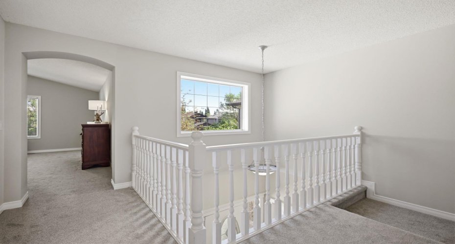 331 MILLVIEW Bay, Calgary, Alberta T2Y 3Y1, 4 Bedrooms Bedrooms, ,4 BathroomsBathrooms,Residential,For Sale,MILLVIEW,A2323816
