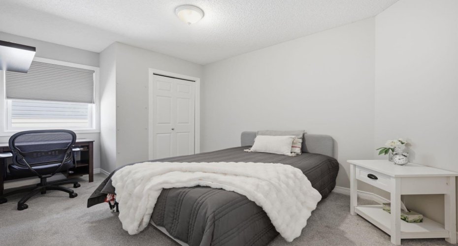 331 MILLVIEW Bay, Calgary, Alberta T2Y 3Y1, 4 Bedrooms Bedrooms, ,4 BathroomsBathrooms,Residential,For Sale,MILLVIEW,A2323816