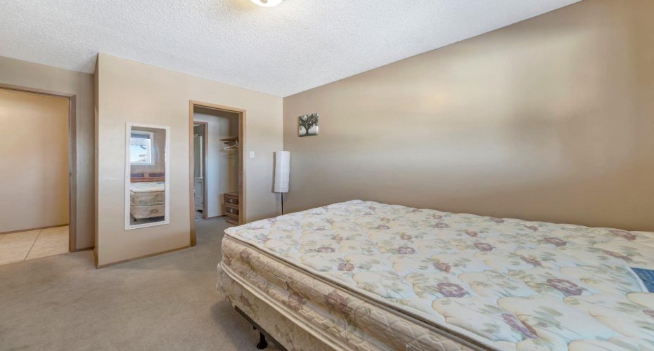 3007 57A Avenue, Lloydminster, Alberta T9V 1W5, 2 Bedrooms Bedrooms, ,1 BathroomBathrooms,Residential,For Sale,57A,A2324814