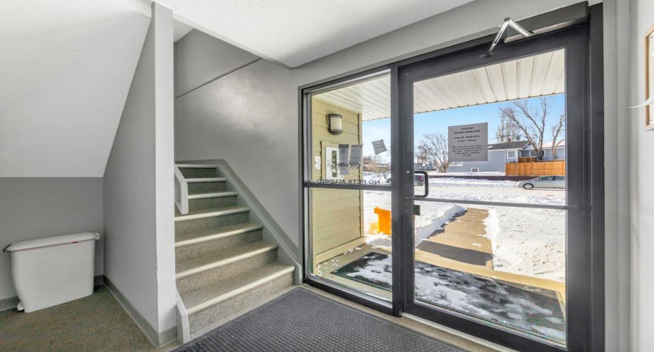 3007 57A Avenue, Lloydminster, Alberta T9V 1W5, 2 Bedrooms Bedrooms, ,1 BathroomBathrooms,Residential,For Sale,57A,A2324814