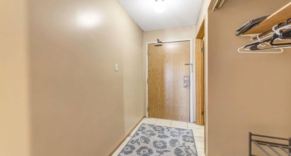 3007 57A Avenue, Lloydminster, Alberta T9V 1W5, 2 Bedrooms Bedrooms, ,1 BathroomBathrooms,Residential,For Sale,57A,A2324814