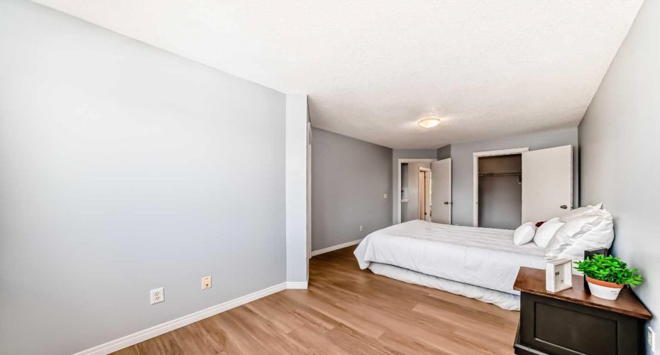 142 AUBURN BAY Heights, Calgary, Alberta T3M 0A7, 3 Bedrooms Bedrooms, ,4 BathroomsBathrooms,Residential,For Sale,AUBURN BAY,A2324823