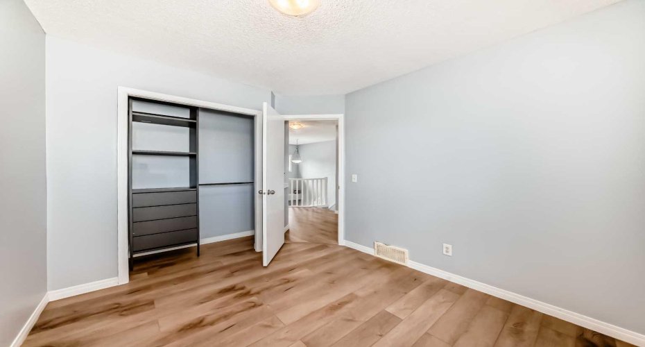 142 AUBURN BAY Heights, Calgary, Alberta T3M 0A7, 3 Bedrooms Bedrooms, ,4 BathroomsBathrooms,Residential,For Sale,AUBURN BAY,A2324823