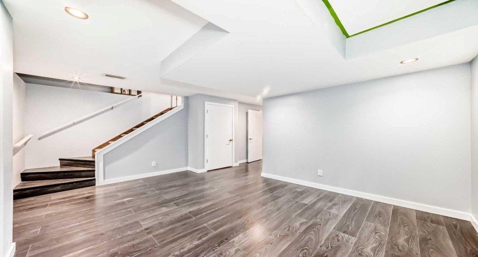 142 AUBURN BAY Heights, Calgary, Alberta T3M 0A7, 3 Bedrooms Bedrooms, ,4 BathroomsBathrooms,Residential,For Sale,AUBURN BAY,A2324823