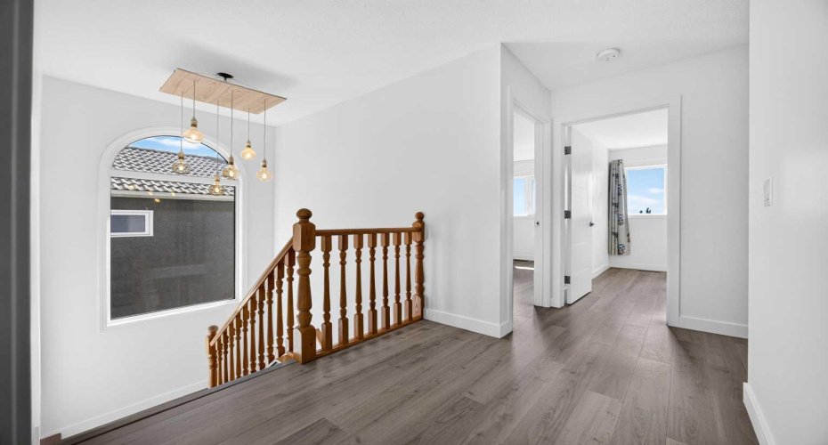 7 Signature Mews, Calgary, Alberta T3H 2V6, 5 Bedrooms Bedrooms, ,4 BathroomsBathrooms,Residential,For Sale,Signature,A2323821
