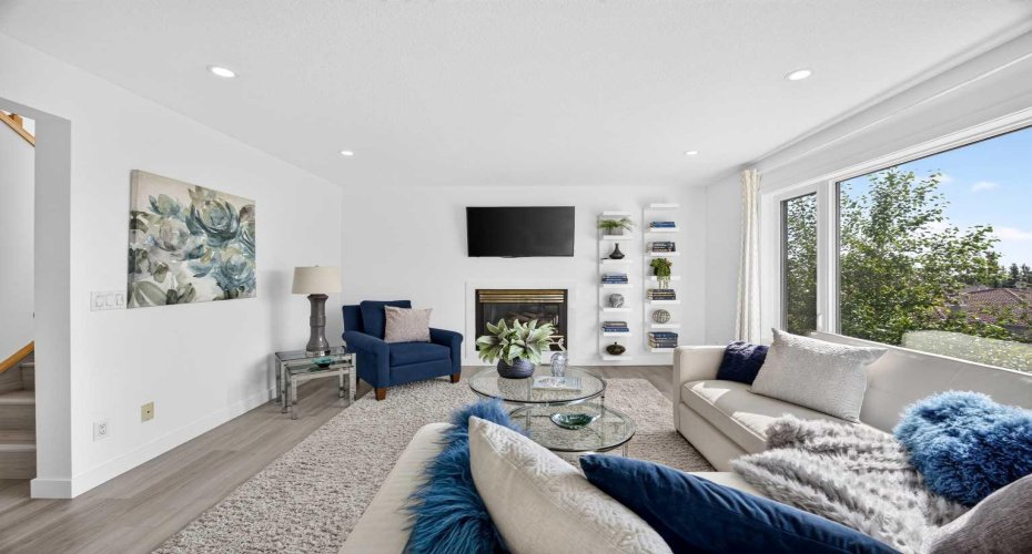 7 Signature Mews, Calgary, Alberta T3H 2V6, 5 Bedrooms Bedrooms, ,4 BathroomsBathrooms,Residential,For Sale,Signature,A2323821