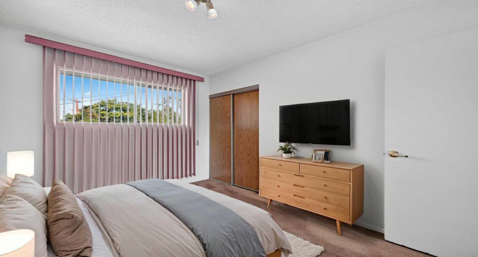 117 Fairview Drive, Calgary, Alberta T2H 1B4, 3 Bedrooms Bedrooms, ,2 BathroomsBathrooms,Residential,For Sale,Fairview,A2323822
