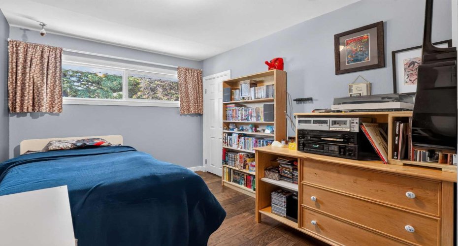 624 Regal Park, Calgary, Alberta T3E 0S6, 3 Bedrooms Bedrooms, ,2 BathroomsBathrooms,Residential,For Sale,Regal,A2323828
