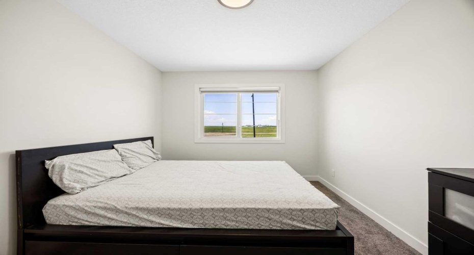 249 Chelsea Court, Chestermere, Alberta T1X2Z4, 5 Bedrooms Bedrooms, ,3 BathroomsBathrooms,Residential,For Sale,Chelsea,A2324069