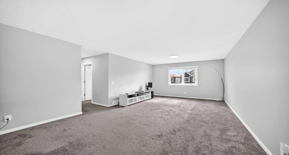 41 Cityline Heath, Calgary, Alberta T3N 2N5, 6 Bedrooms Bedrooms, ,4 BathroomsBathrooms,Residential,For Sale,Cityline,A2324322