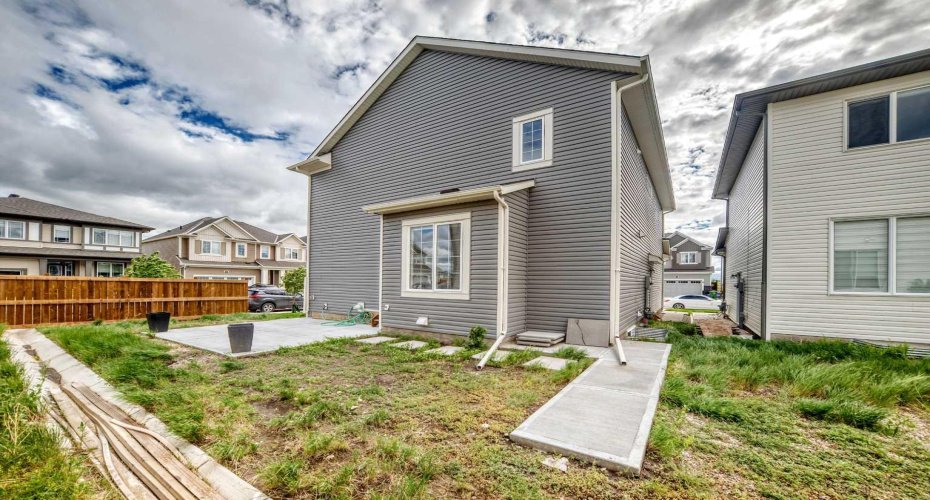 41 Cityline Heath, Calgary, Alberta T3N 2N5, 6 Bedrooms Bedrooms, ,4 BathroomsBathrooms,Residential,For Sale,Cityline,A2324322