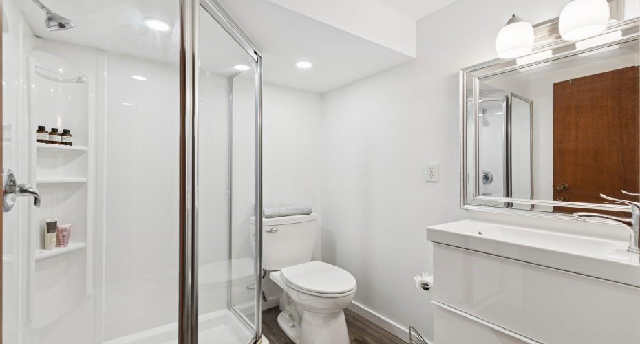 716 Cantree Road, Calgary, Alberta T2W2L5, 3 Bedrooms Bedrooms, ,3 BathroomsBathrooms,Residential,For Sale,Cantree,A2324333