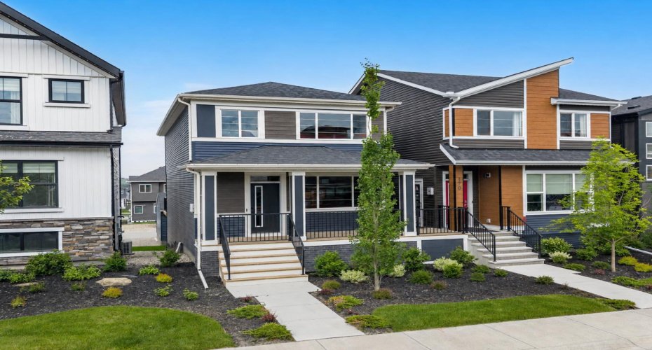 174 Mitchell Road, Calgary, Alberta T3R 2G6, 3 Bedrooms Bedrooms, ,3 BathroomsBathrooms,Residential,For Sale,Mitchell,A2324334