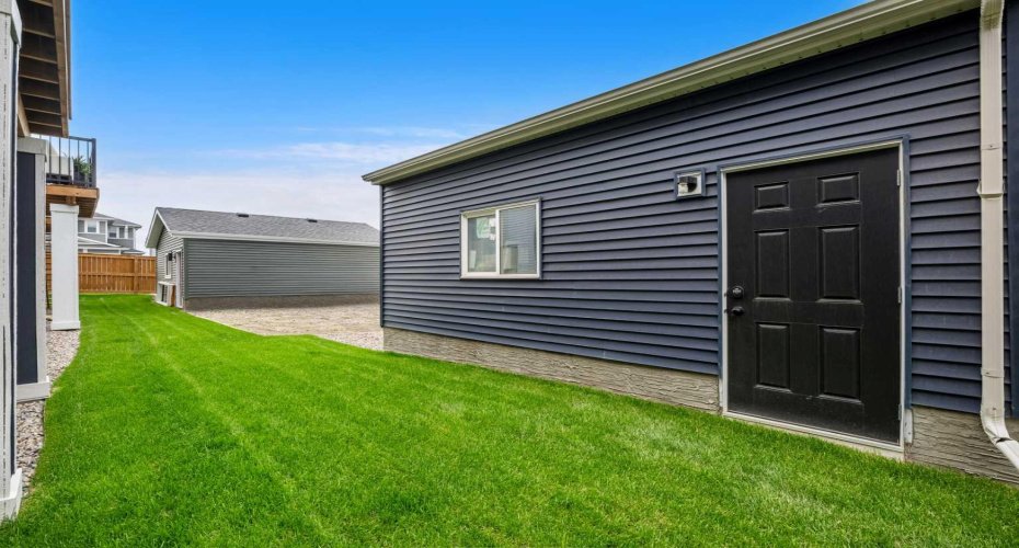 174 Mitchell Road, Calgary, Alberta T3R 2G6, 3 Bedrooms Bedrooms, ,3 BathroomsBathrooms,Residential,For Sale,Mitchell,A2324334