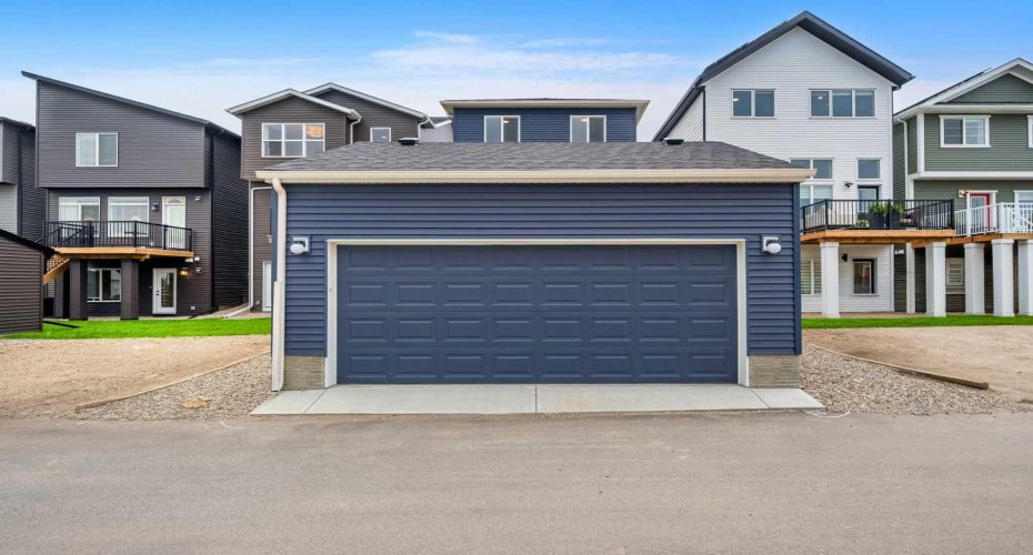 174 Mitchell Road, Calgary, Alberta T3R 2G6, 3 Bedrooms Bedrooms, ,3 BathroomsBathrooms,Residential,For Sale,Mitchell,A2324334
