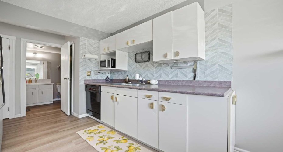 6416 4a Street, Calgary, Alberta T2K 5M9, 3 Bedrooms Bedrooms, ,2 BathroomsBathrooms,Residential,For Sale,4a,A2324363