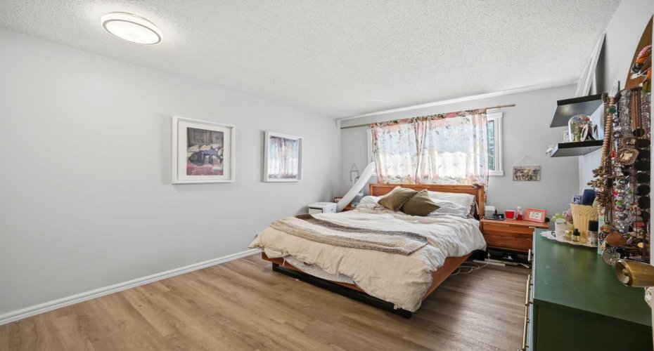 6416 4a Street, Calgary, Alberta T2K 5M9, 3 Bedrooms Bedrooms, ,2 BathroomsBathrooms,Residential,For Sale,4a,A2324363