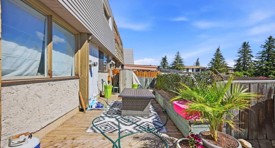 6416 4a Street, Calgary, Alberta T2K 5M9, 3 Bedrooms Bedrooms, ,2 BathroomsBathrooms,Residential,For Sale,4a,A2324363